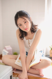 重生废材执纨